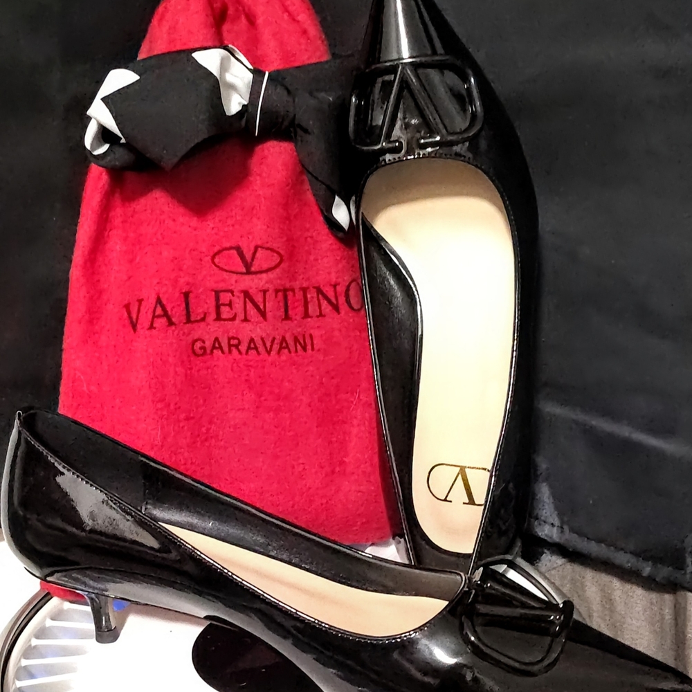 Valentino Garavani Black Patent Leather Heels